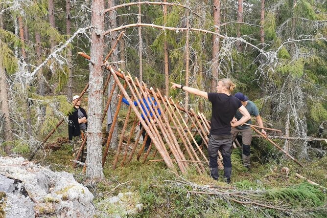 2-Day Small-Group Basic Skills Survival Course in Södermanland - Orientation, tracking, fishing, and traps