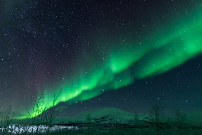 Abisko Northern Lights Tour with Photographer - Why the Abisko setting works so well for an aurora chase