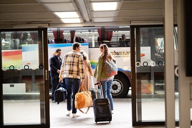 Arlanda Airport Bus Transfer Departure - Who will find this transfer useful