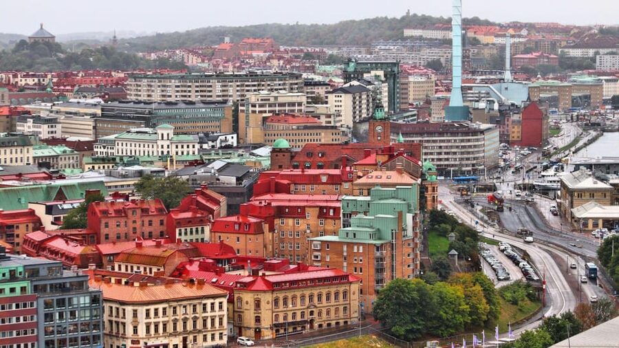 Best of Gothenburg: Private Walking Tour with a Local - Slottsskogen Park for a quieter break