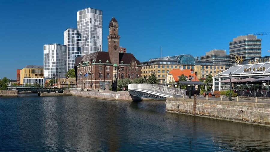 Best of Malmö: Private Walking Tour with a Local - Kungsparken offers a quieter change of pace