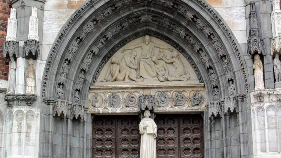 Best of Uppsala: Private Walking Tour with a Local - Price, group size, and overall value
