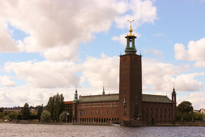 City Hall, Old Town & Vasa Museum - all-in-1 guided experience - Key points at a glance