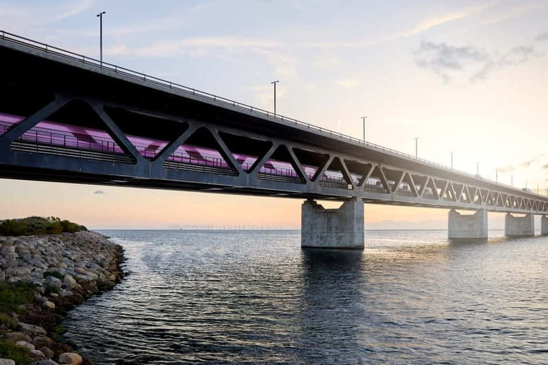 Copenhagen: Full-Day Trip to Malmö by Train - A quick crossing from Copenhagen to Malmö