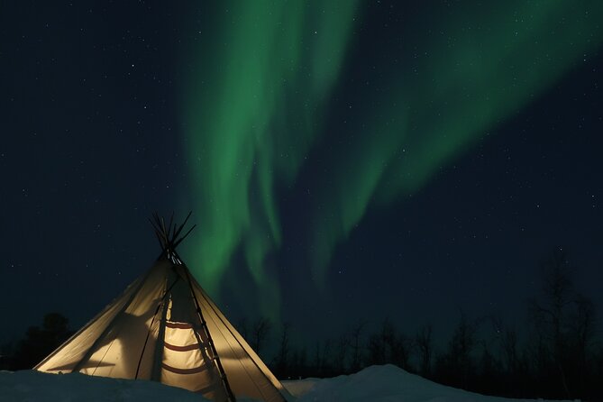 Enjoy the Aurora show on top of the mountain inc tipi dinner - Who will enjoy this most