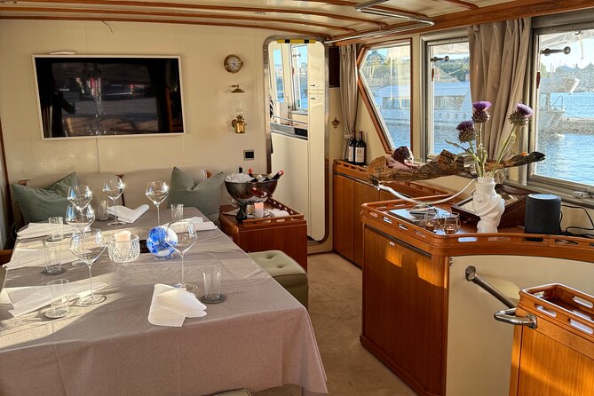 Exclusive Yacht Tour of Stockholm: sunset, dinner, lunch, cruise - What is actually included onboard