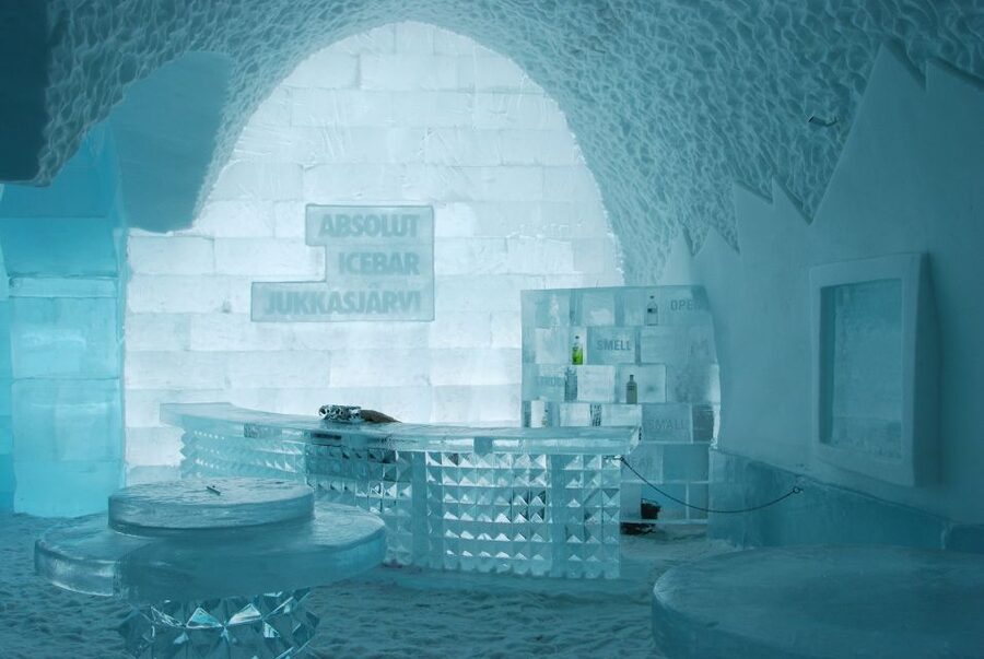 From Abisko: Explore the Icehotel - ICEHOTEL 365 and the winter timing question