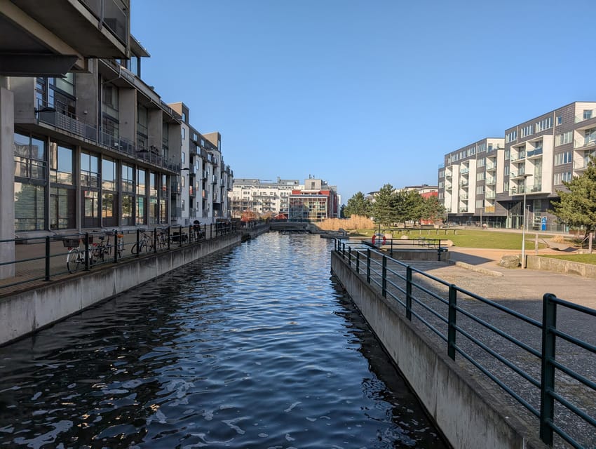 From Copenhagen: Malmö Self-Guided Tour w/ Transport Tickets - Ribersborgs Kallbadhus by the water