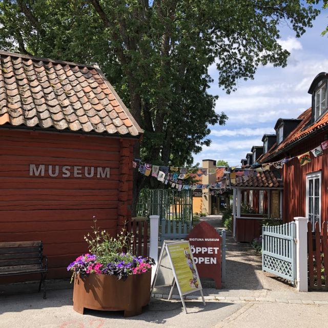 From Stockholm: Guided Day Trip to Sigtuna City - Wenngarn Castle and its Baroque chapel