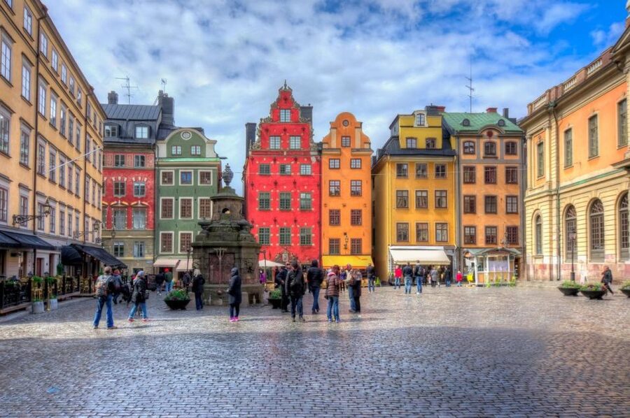 Gamla Stan: Essential Tour of Stockholm - The Royal Palace and Sweden’s Monarchy