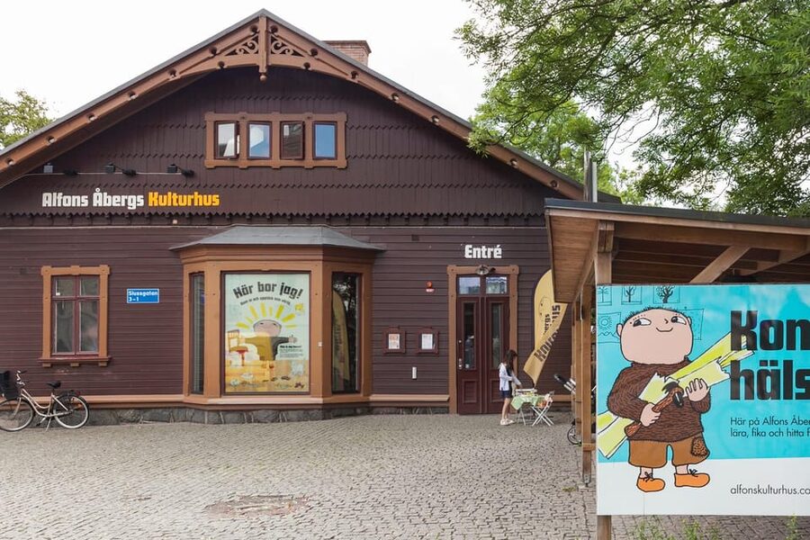 Gothenburg: Alfie Atkins Cultural Centre Admission Ticket - Alfie’s living room puts children in charge