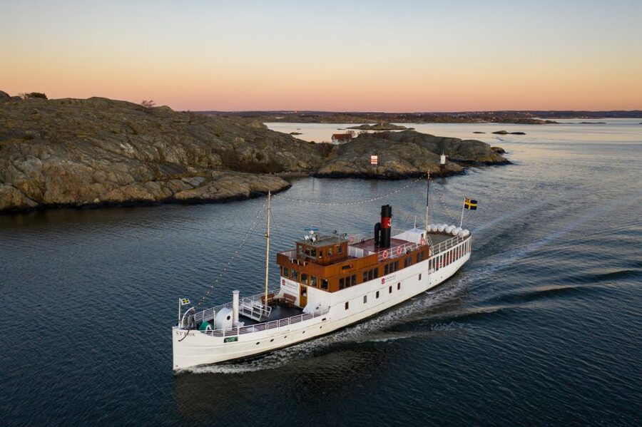 Gothenburg: Go City All-Inclusive Pass with 20+ Attractions - Aeroseum and Maritiman bring variety