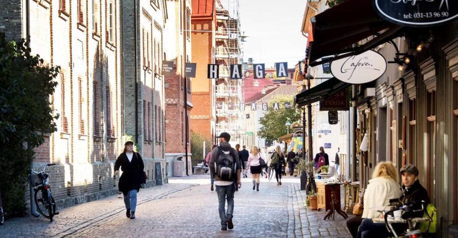 Gothenburg: Haga Old Town Walking Tour - What the $55 price buys you