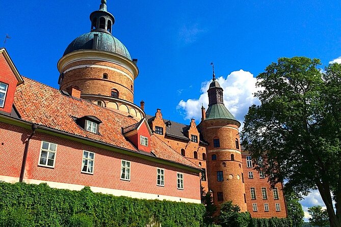 Grand Castle Tour Drottningholm and Gripsholm (private service) - Stockholm before or after the castles