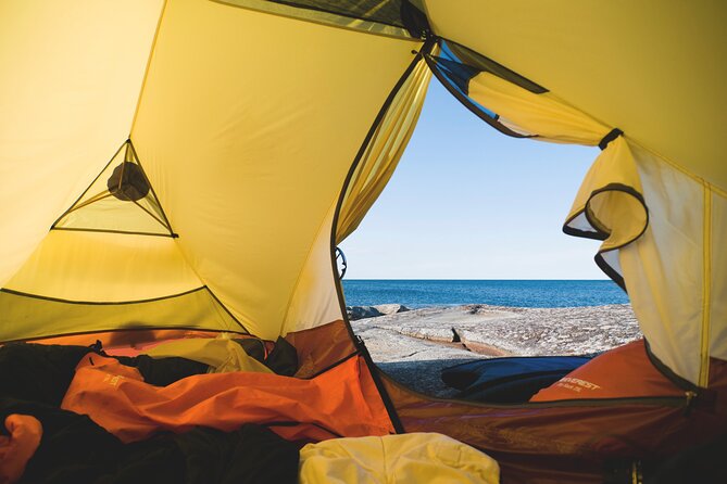 Guided 3-Day Kayak and Wildcamp Tour in Stockholm Archipelago - Your first paddle from Stavsnäs Vinterhamn