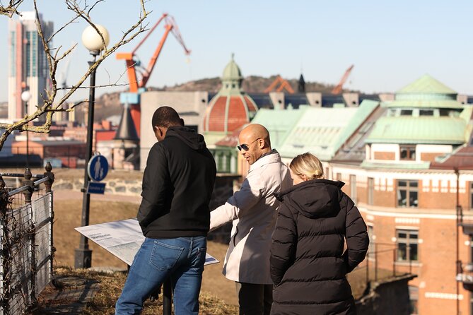 Historical Walking Tour in Restaurant and Bars in Central City - Gustav Adolf’s Square sets the starting point