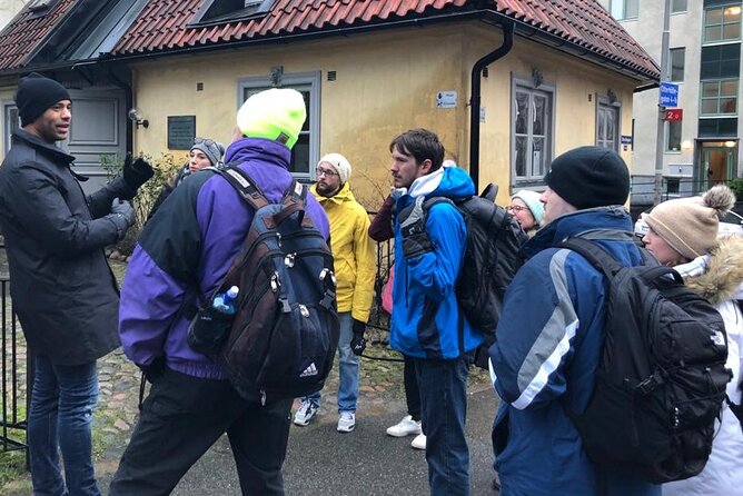 Historical Walking Tour in Restaurant and Bars in Central City - From food streets to the indoor fish market