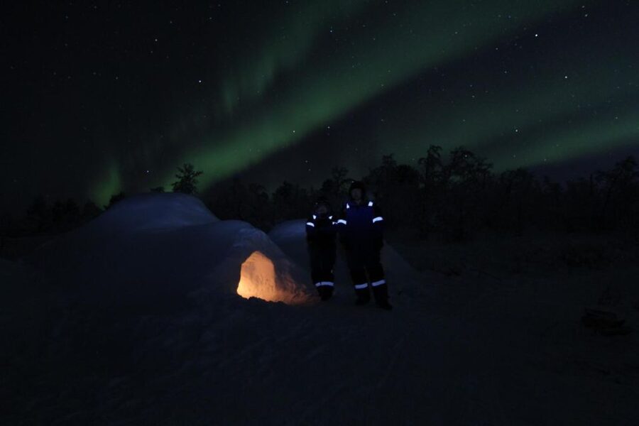 Kiruna: Build your own igloo overnight Tour - Northern Lights are possible, not promised