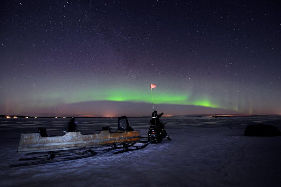 Luleå : Northern Lights Tour on a Snowmobile drawn Sled - Learning about the Aurora Borealis