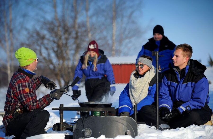 Luleå : Snowmobile - Forest and Ice Nature Tour 2h - Is $192 a fair price?