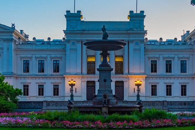 Lund's Medieval and Modern History: A Self-Guided Audio Tour - Key points at a glance