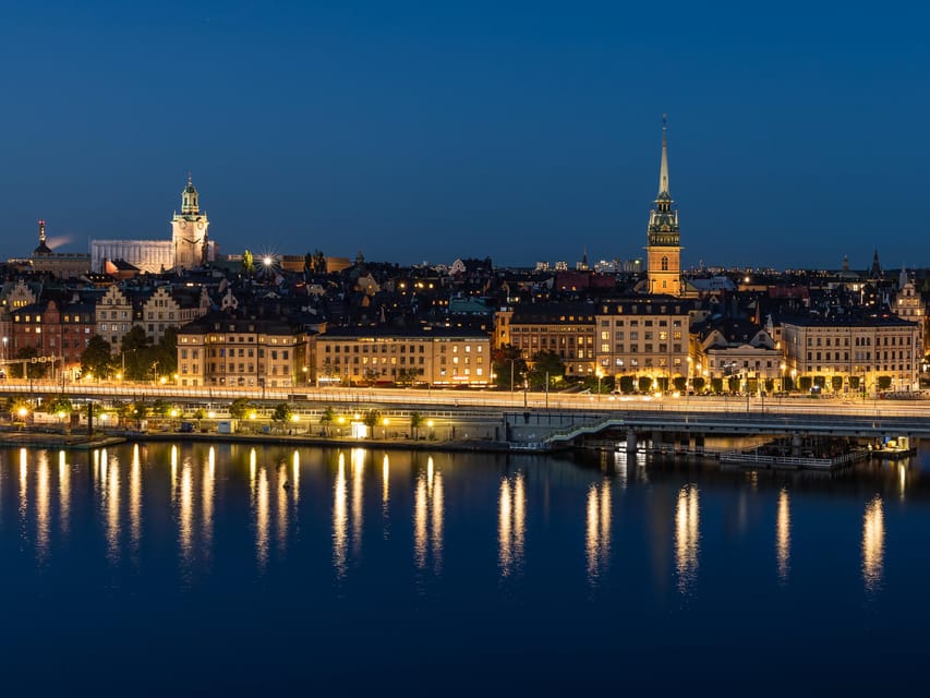 Magical ''Stockholm by Night'' Photo Walk - What to bring, and what not to expect