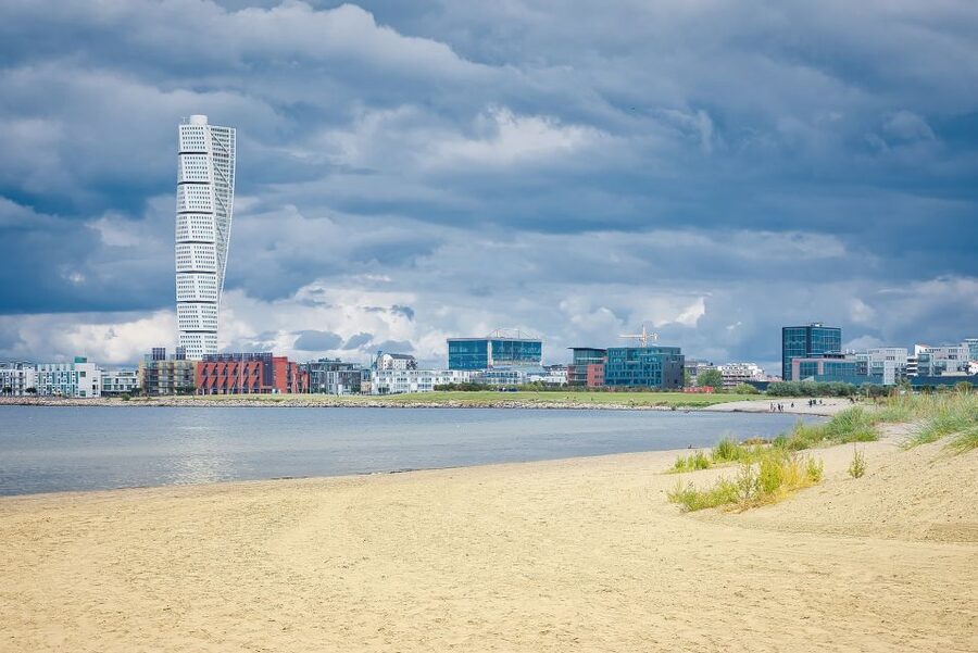 Malmö: Express Walk with a Local in 60 minutes - What $93 gets you