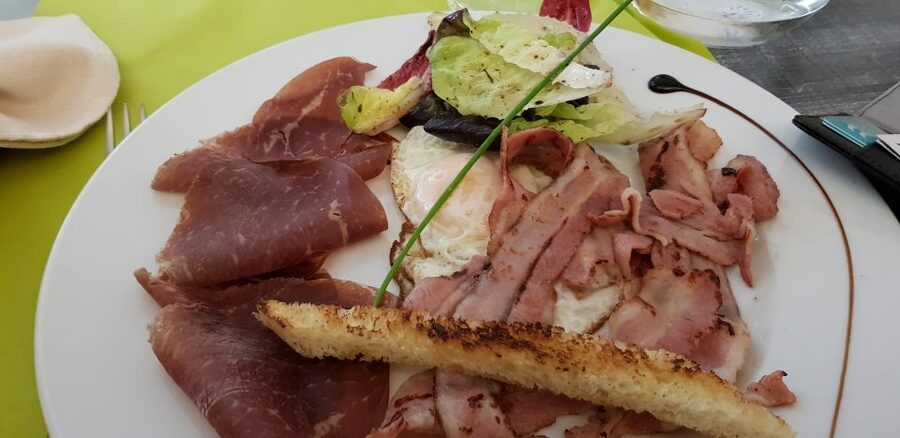 Malmö: Self-Guided Food Tour - Fiskehoddorna and Malmö’s local catch