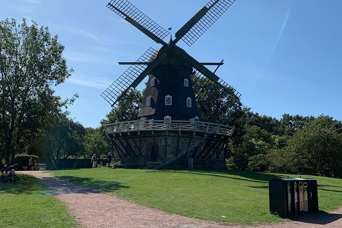 Malmo Walking Tour, 3 hours (small group) - Gamla Kyrkogården and Malmö’s green side