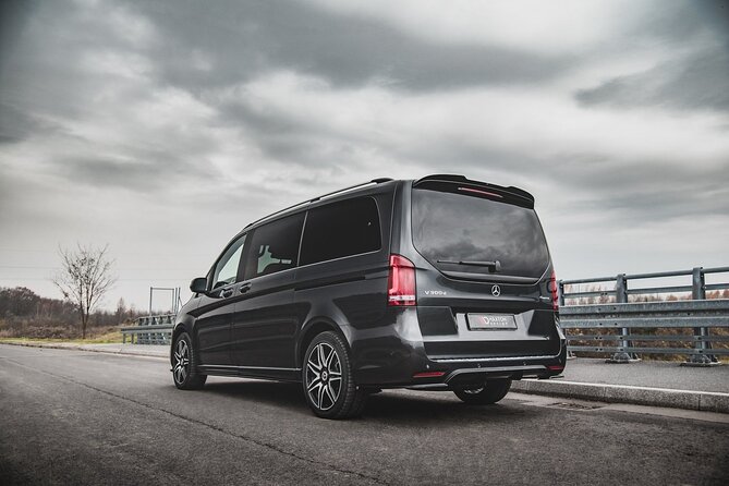 Minivan Arrival Transfer Stockholm Airport ARN to Stockholm City - From Arlanda arrivals hall to your Stockholm hotel