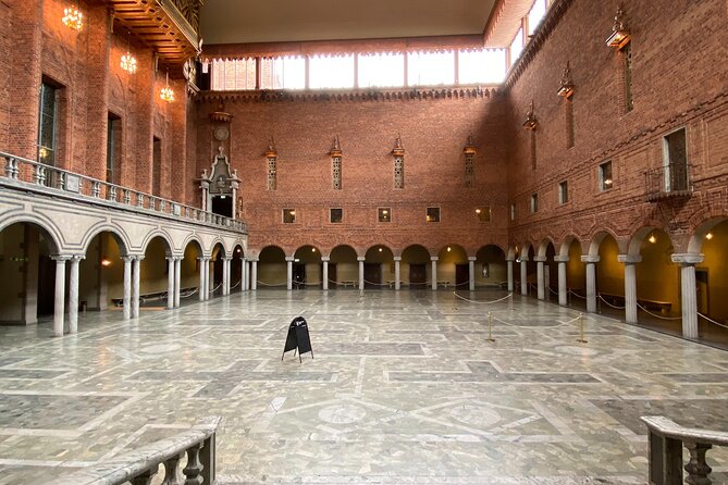 Nobel Grandeur at Stadshuset: Private Tour of Stockholm City Hall - Why an early start can improve the visit