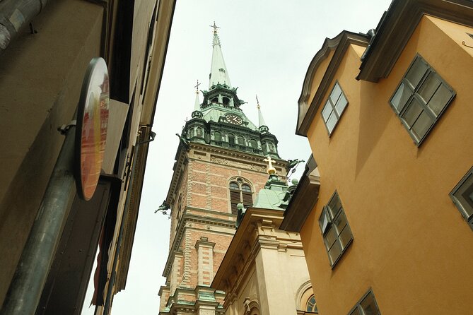 Old Town Self-Guided Tour with interactive challenges - Starting beside the Royal Palace