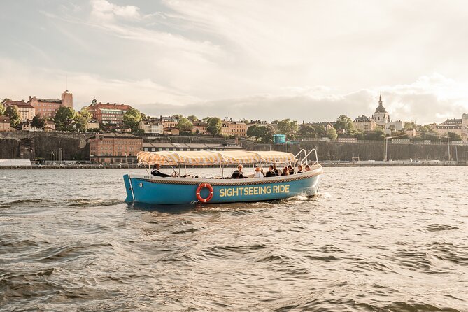 Open Electric Boat Ride in Stockholm with Live-Guide - A peaceful turn into Royal Djurgården Canal