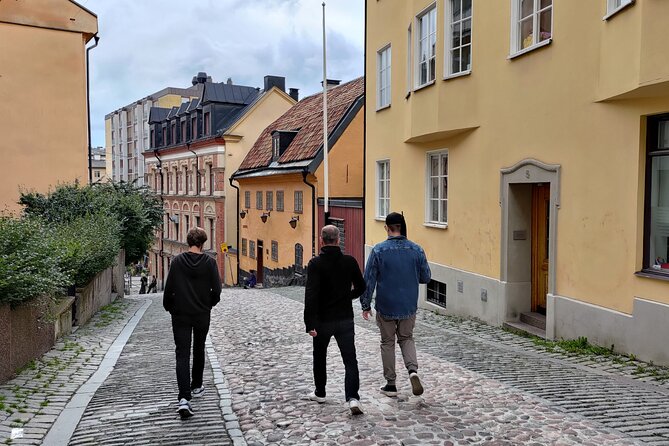 Private blood, ghosts and folklore Old Town 2h Stockholm tour - A grim beginning at Stortorget