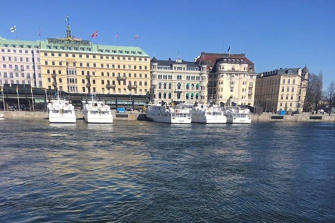 Private full day VIP city tour by limousine car in Stockholm - City Hall and Stockholm’s Nobel connection