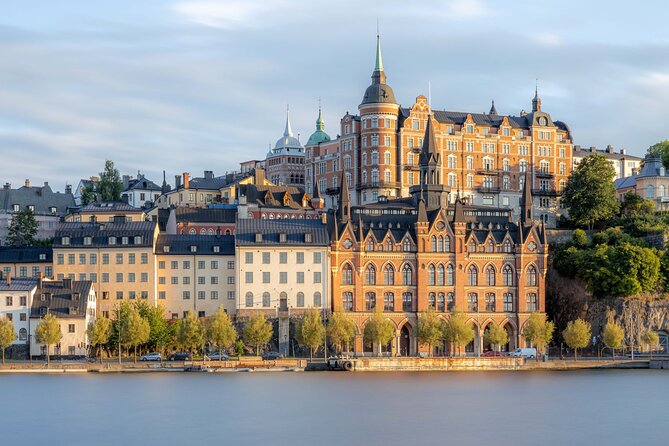 Private Golden Hour Photo Walk in Stockholm - Camera, phone, and preparation advice