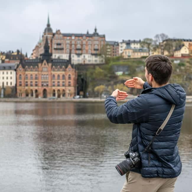Private Golden Hour Photo Walk in Stockholm - Is $124 per person a fair price?
