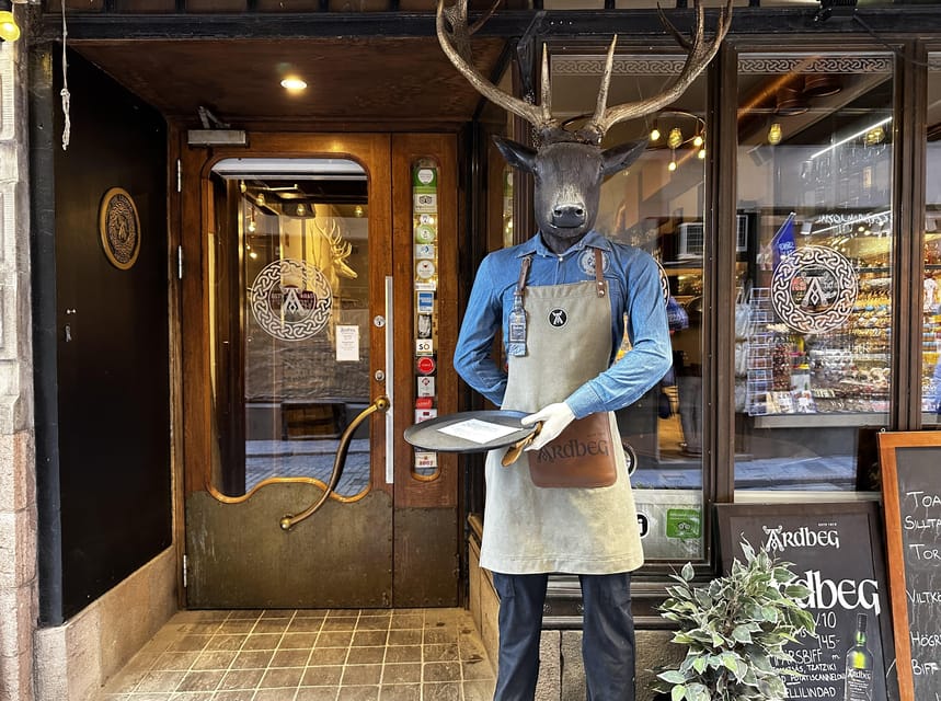 Secret Walking Food Tour Stockholm Old Town - Who will enjoy this Swedish food tour?