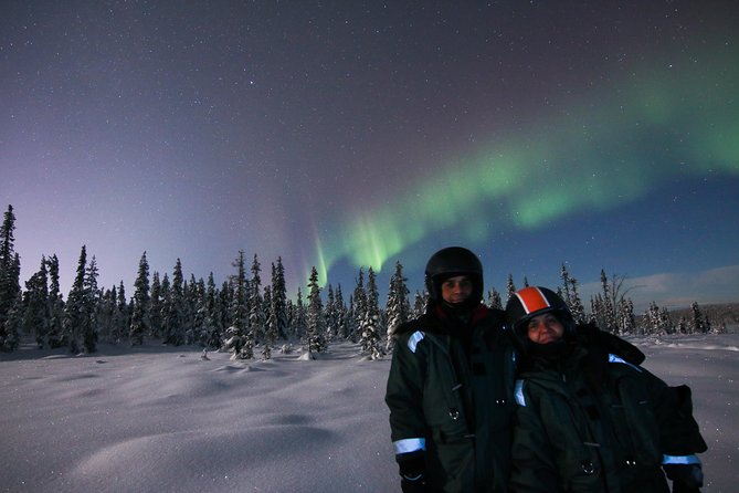 Snowmobile Aurora Expedition with dinner - The forest hut dinner