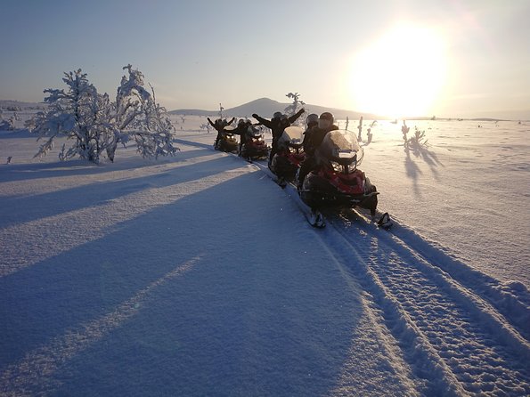 Snowmobile Safari to Lapland viewpoint - Reaching the Lapland viewpoint