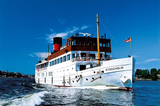 Stockholm Archipelago Cruise with Guide - Commentary worth hearing, but not every seat is equal
