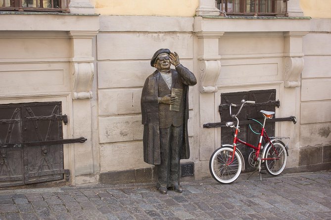 Stockholm Art Tour with a Local Expert: 100% Personalized & Private - A walk through architecture, history, and literature
