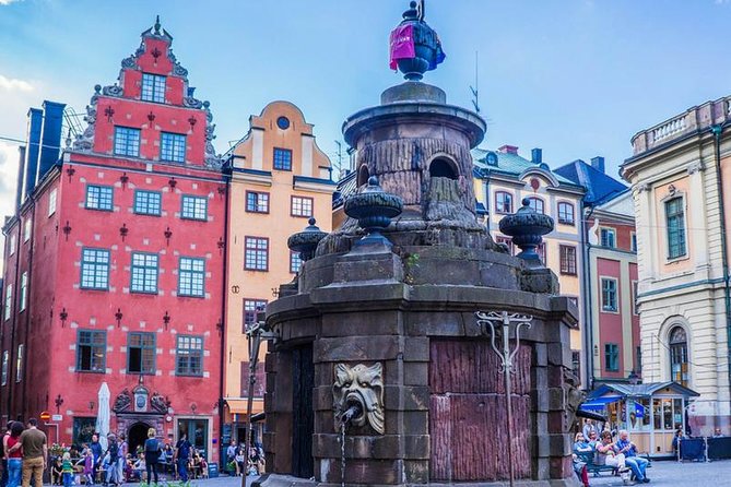 Stockholm Art Tour with a Local Expert: 100% Personalized & Private - Hosts can shape the mood of the outing