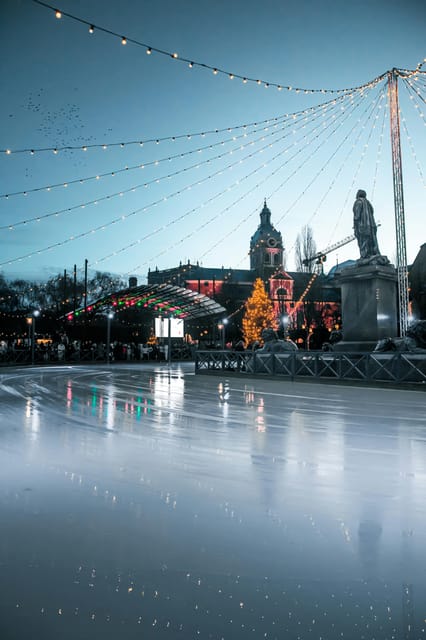 Stockholm: Christmas Markets & Lights Guided Walking Tour - Swedish Christmas traditions beyond the decorations