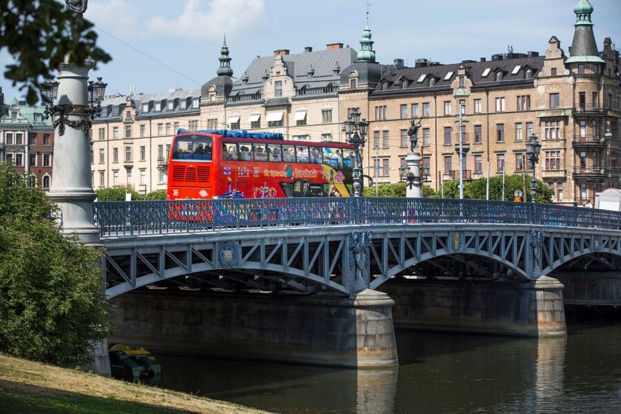 Stockholm: City Sightseeing Hop-On Hop-Off Bus Tour - Cruise-terminal stops need extra care