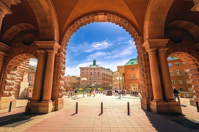 Stockholm City Tour + VAASA Museum VIP car (private service) - The guides can shape the whole experience