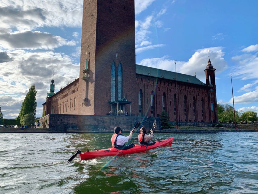 Stockholm: Daytime Kayak Tour in Stockholm City - Stockholm seen from the seat of a kayak