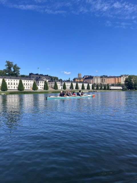 Stockholm: Daytime Kayak Tour in Stockholm City - What the guide adds, and what not to expect