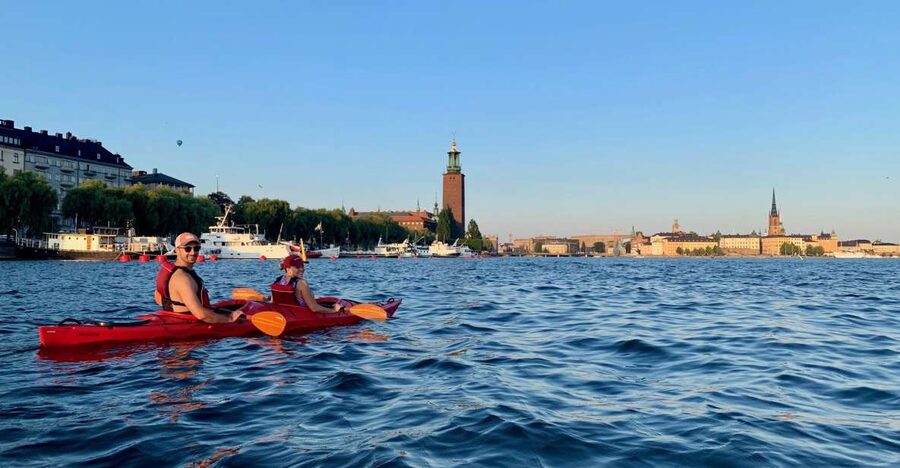 Stockholm: Daytime Kayak Tour in Stockholm City - Starting at Pampas kajak & SUP