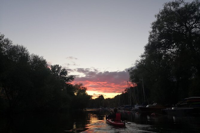 Stockholm Evening Kayak with BBQ - Small Group - The first two hours on the water